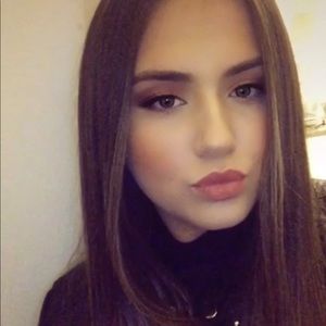 Meet your Posher, Krista